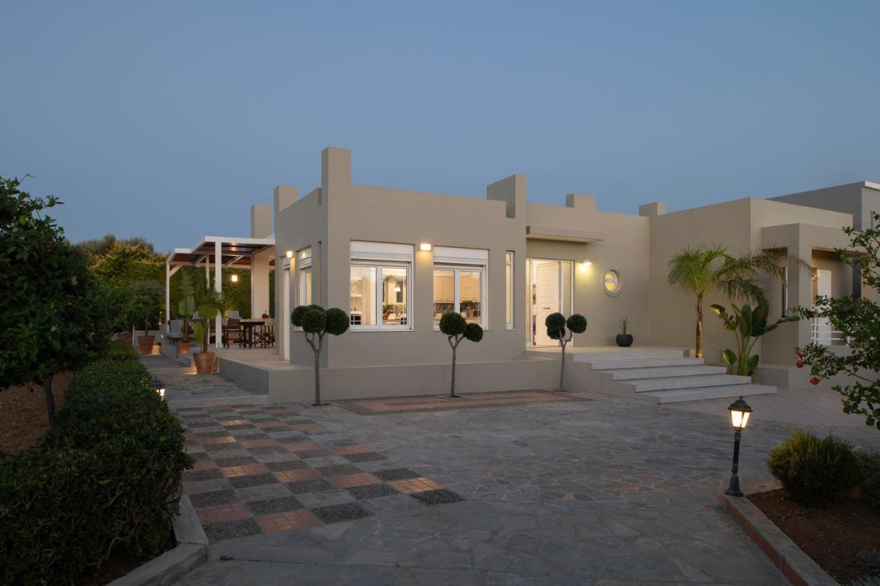 Villa Periklis Adelianos Kampos Exterior photo