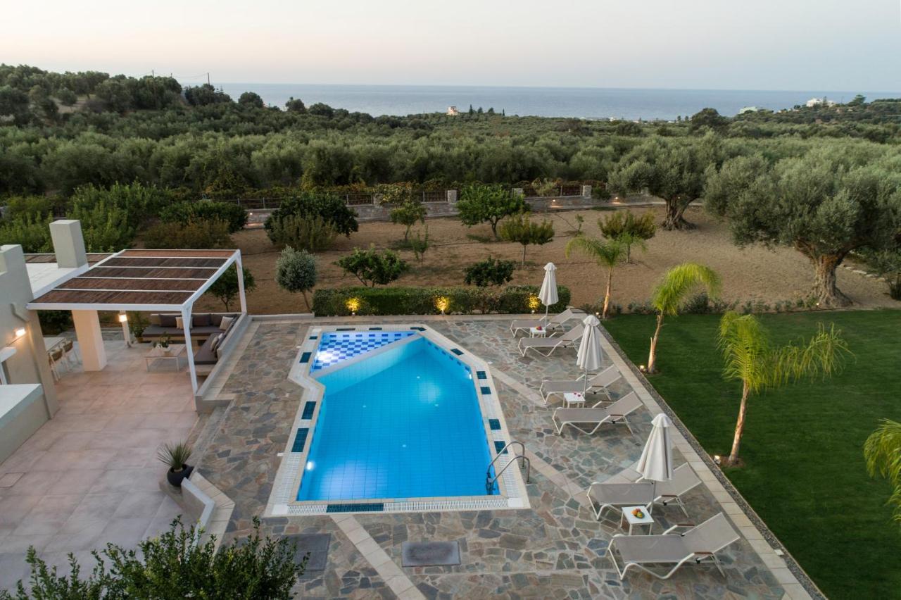 Villa Periklis Adelianos Kampos Exterior photo