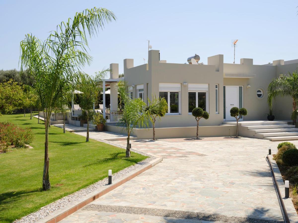 Villa Periklis Adelianos Kampos Exterior photo